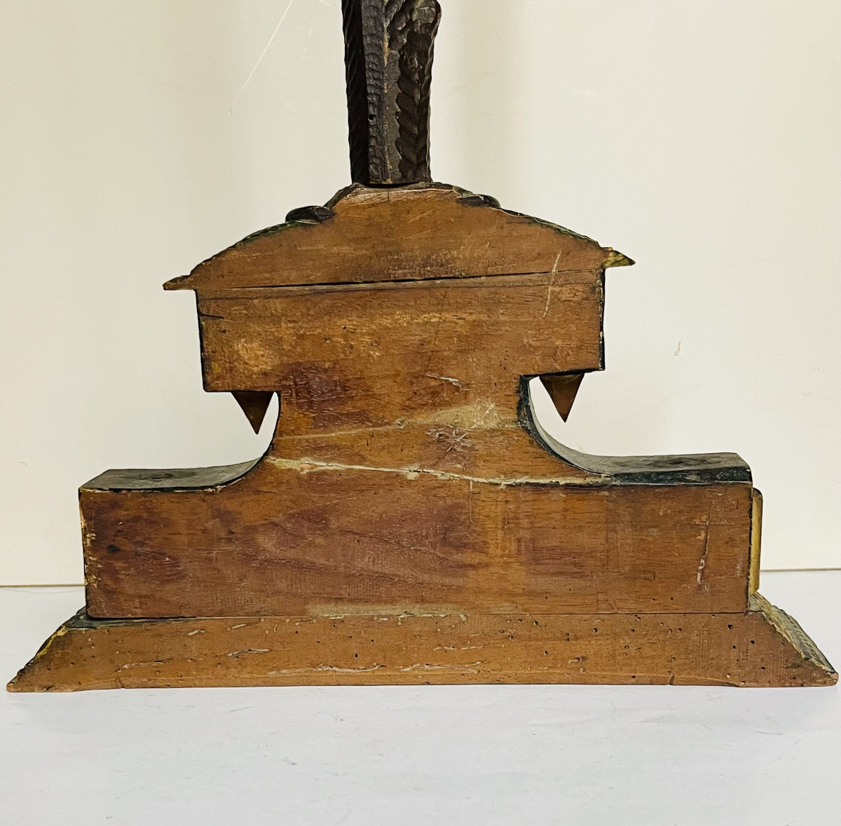 Crucifix en bois sculpté - Fin XVIII ème -photo-3